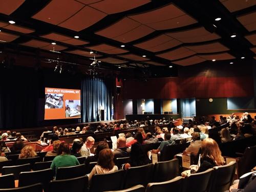 贏在起跑線？中國孩子赴美留學(xué)是否越早越好？