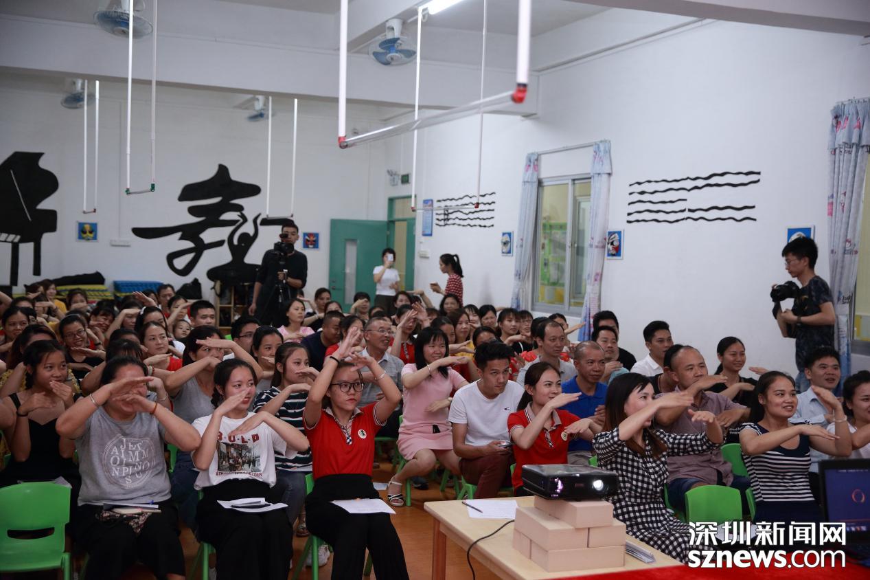 育兒講堂 : 彩田幼兒園 分享 學(xué)習(xí)“數(shù)學(xué)”和“語文”？