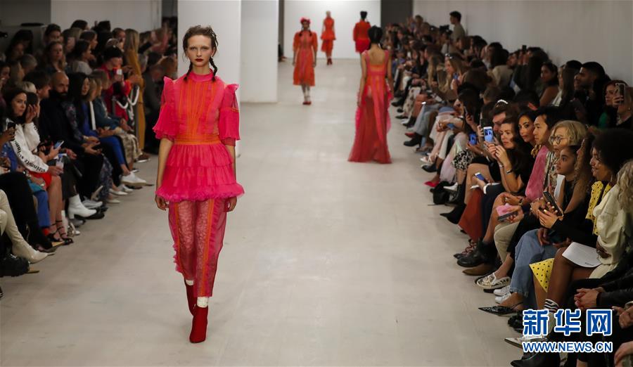 (國(guó)際)(2)2020倫敦春夏時(shí)裝周開幕